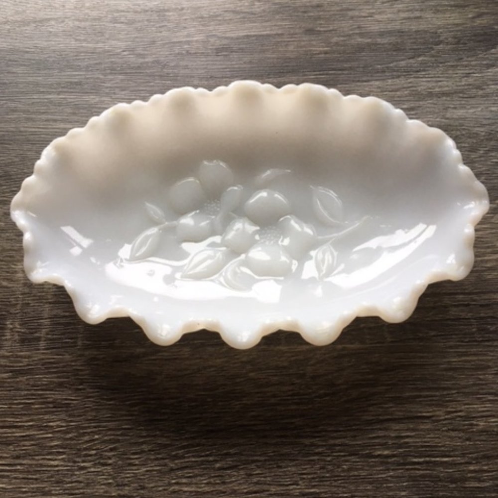 candy/peanut serving dish
